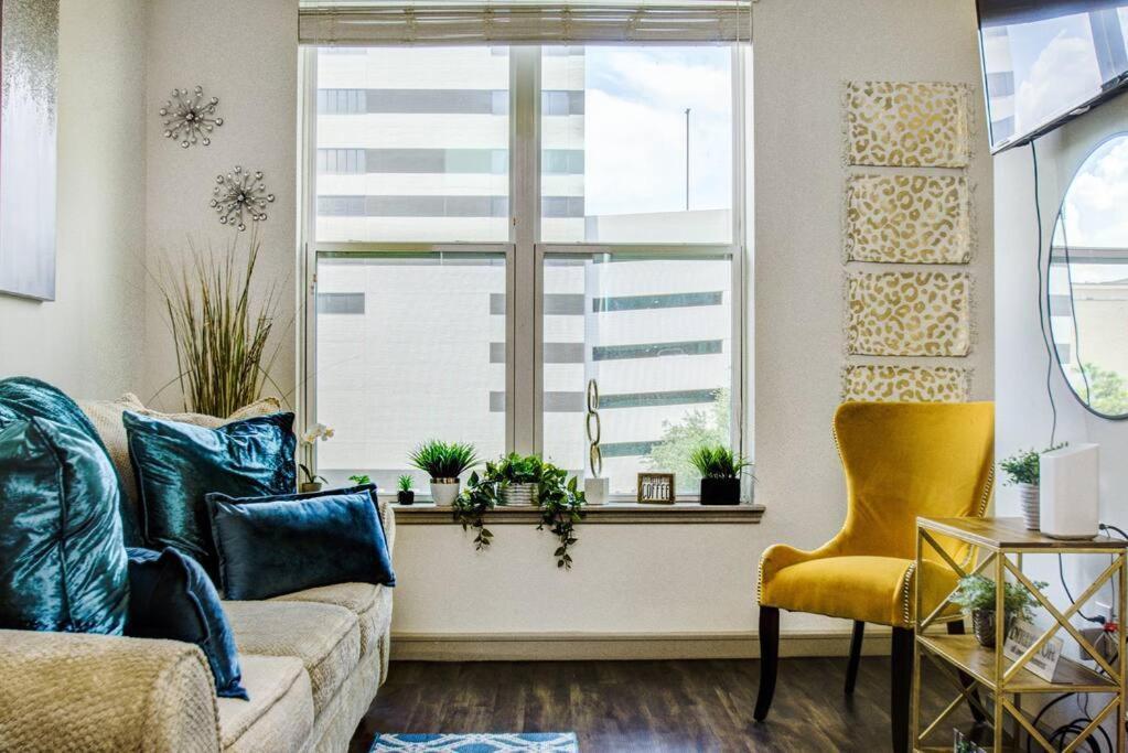Luxury Living Downtown Houston Kingbed. Apartment Exterior photo